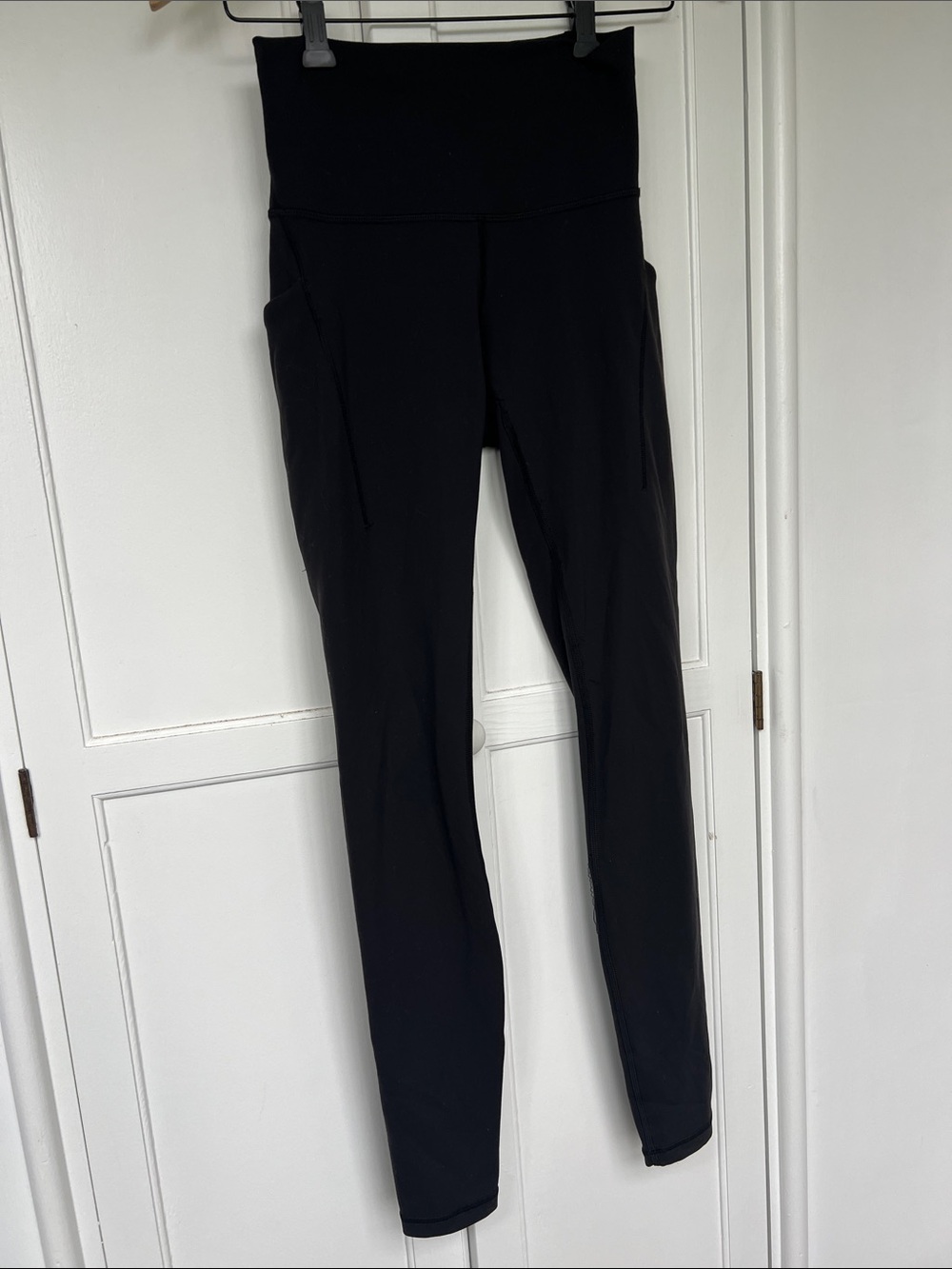 Lululemon align with defects .4